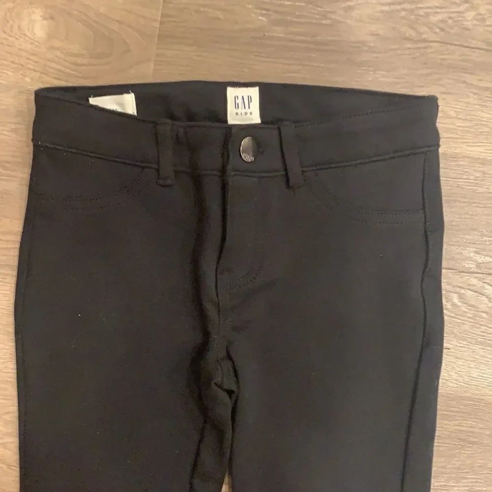 Gap black skinny pants